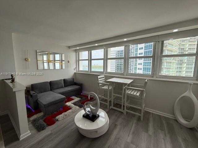 Small Image of 10275 COLLINS AVE #1505, Bal Harbour Number 9