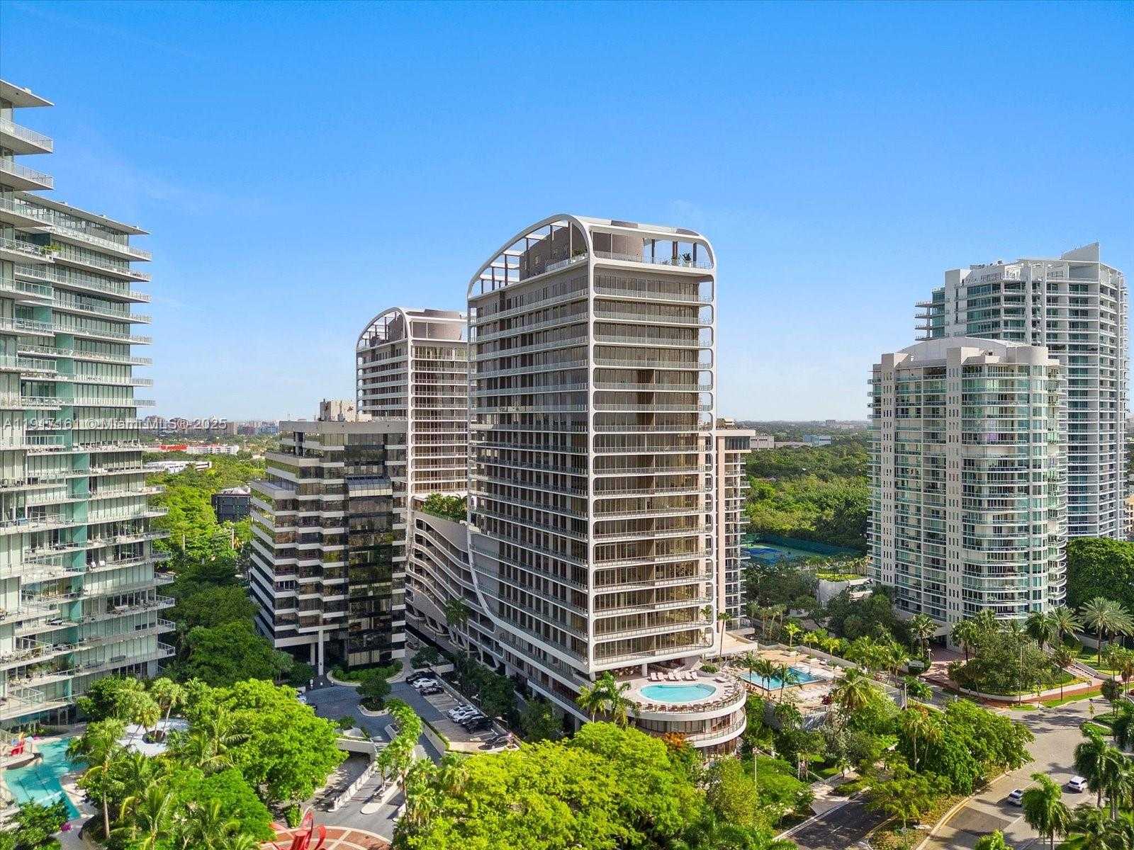 Small Image of 2678 TIGERTAIL AVE #513, Miami Number 50