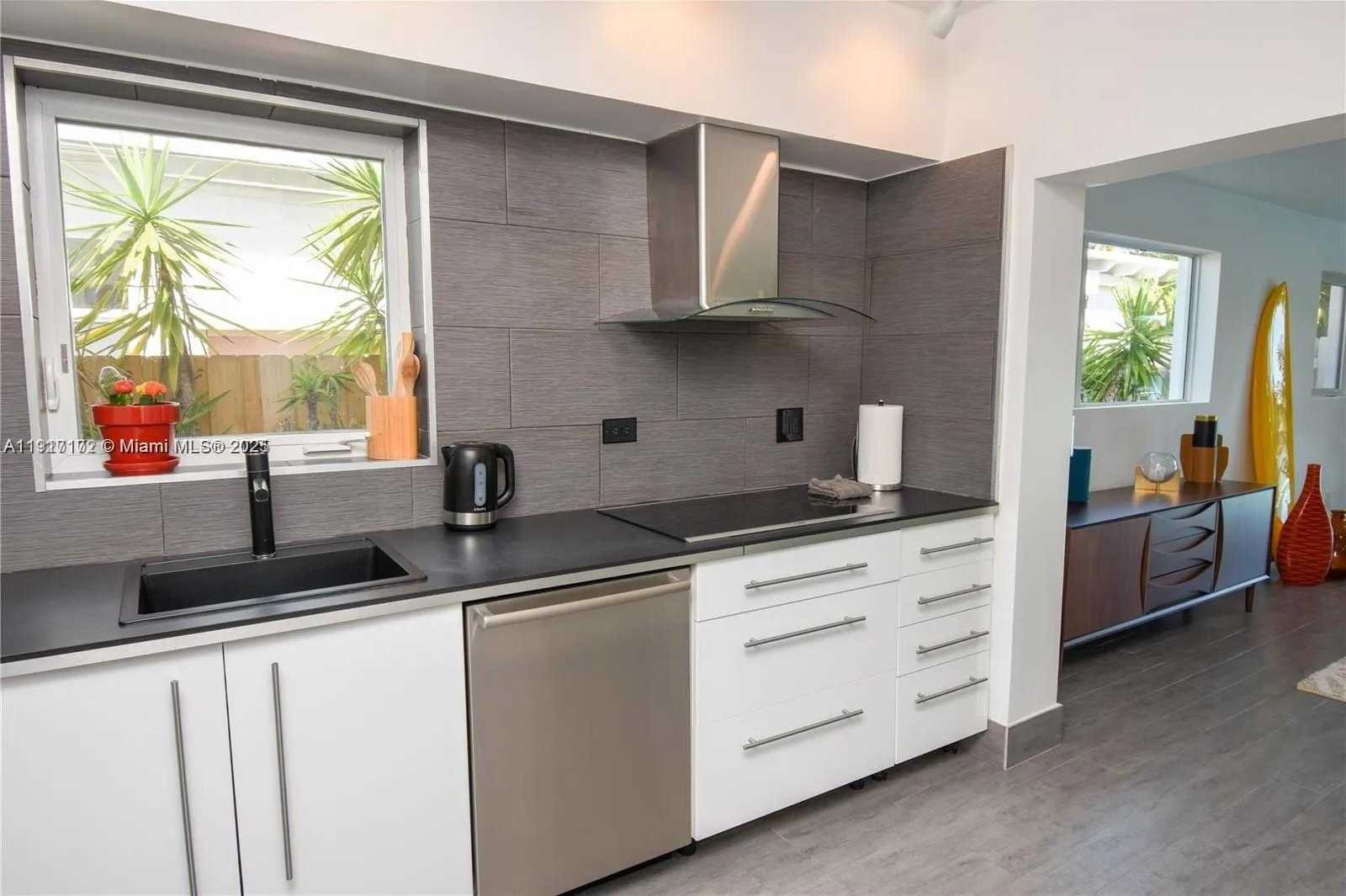 Small Image of 641 86TH ST #N/A, Miami Beach Number 20