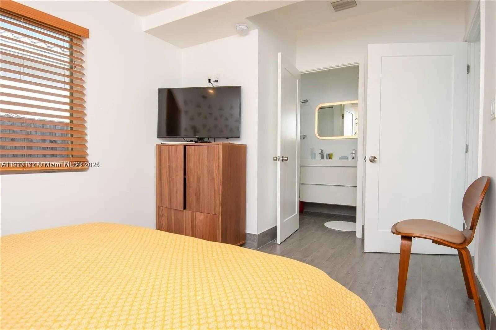 Small Image of 641 86TH ST #N/A, Miami Beach Number 33