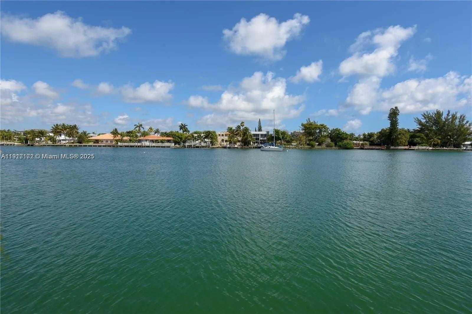 Small Image of 641 86TH ST #N/A, Miami Beach Number 49