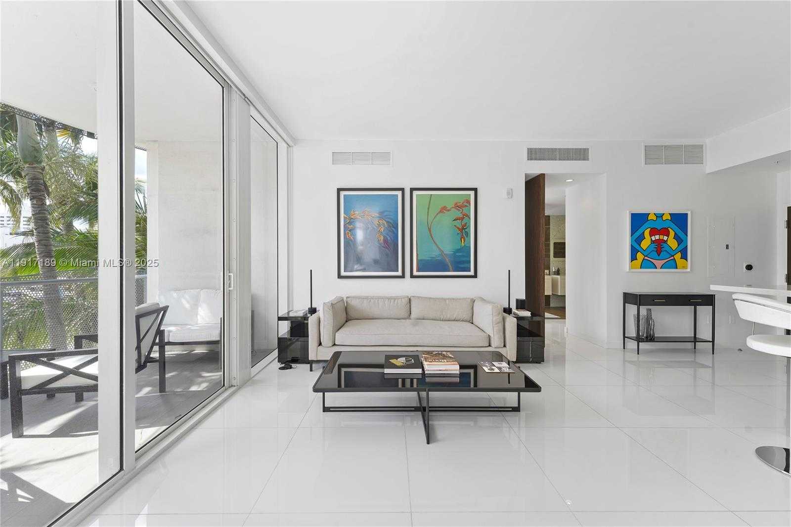 Small Image of 2100 PARK AVE #201, Miami Beach Number 10