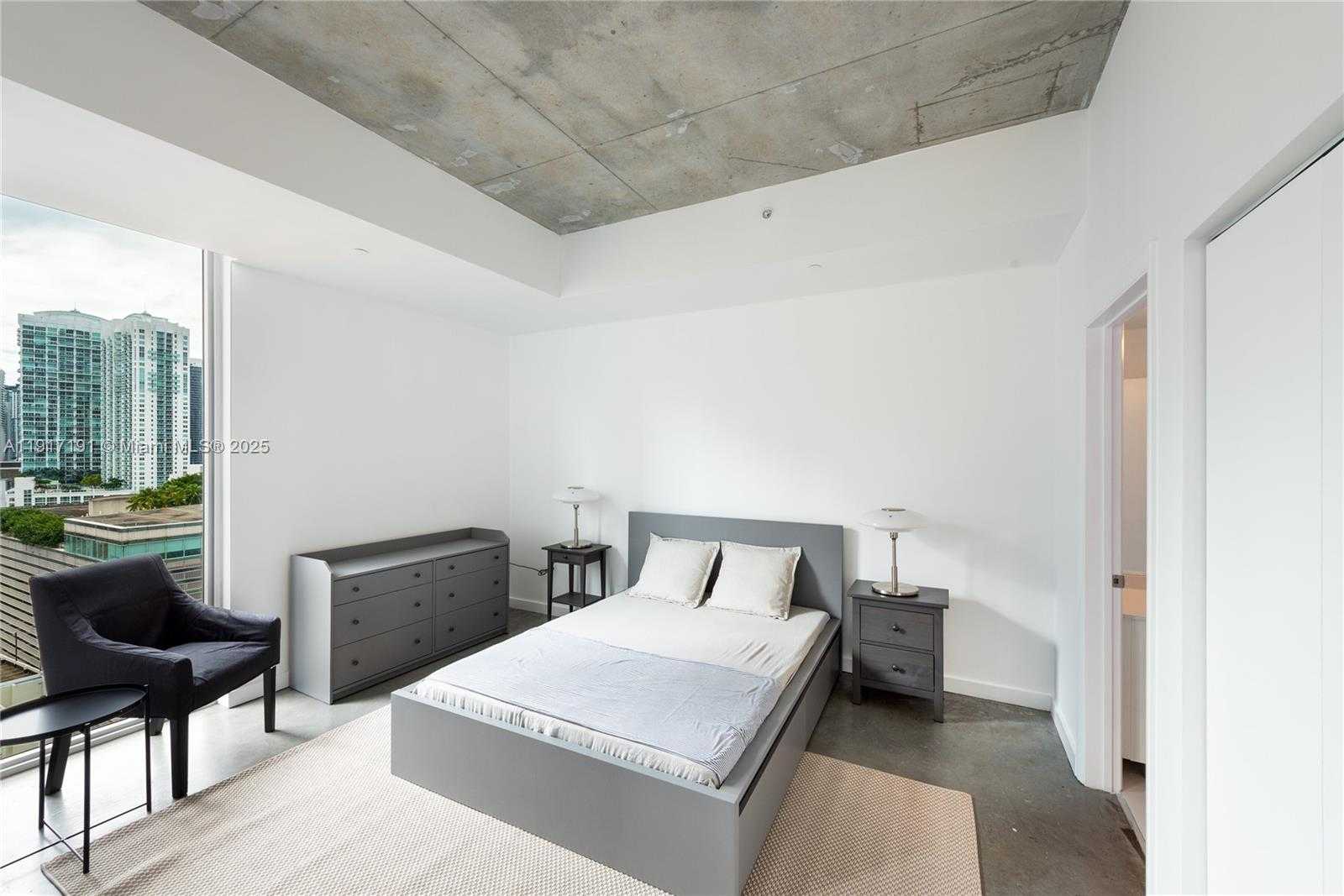 Small Image of 151 SOUTH EAST 1ST ST #1709, Miami Number 10