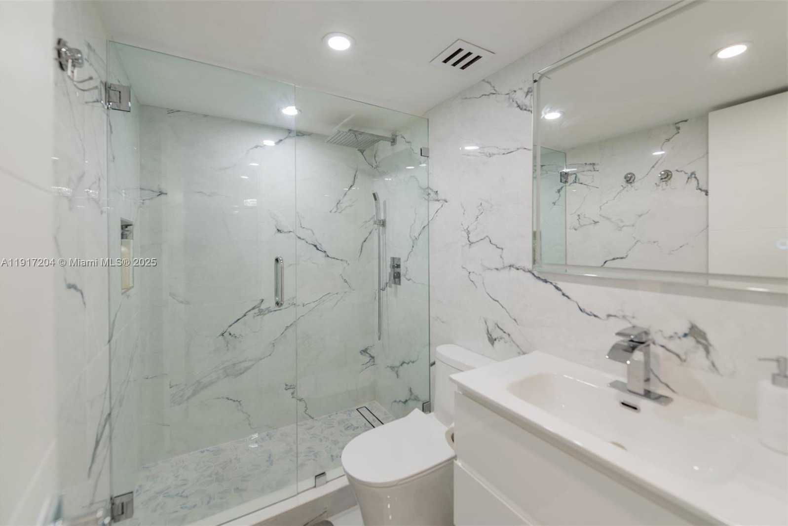 Small Image of 1950 SOUTH OCEAN DR #8N, Hallandale Beach Number 12