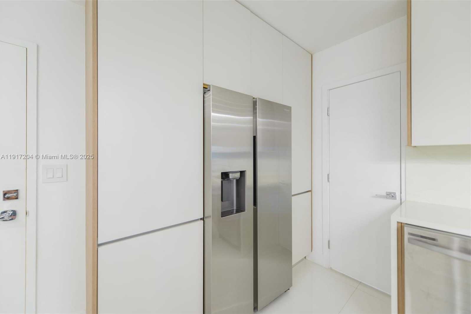 Small Image of 1950 SOUTH OCEAN DR #8N, Hallandale Beach Number 16