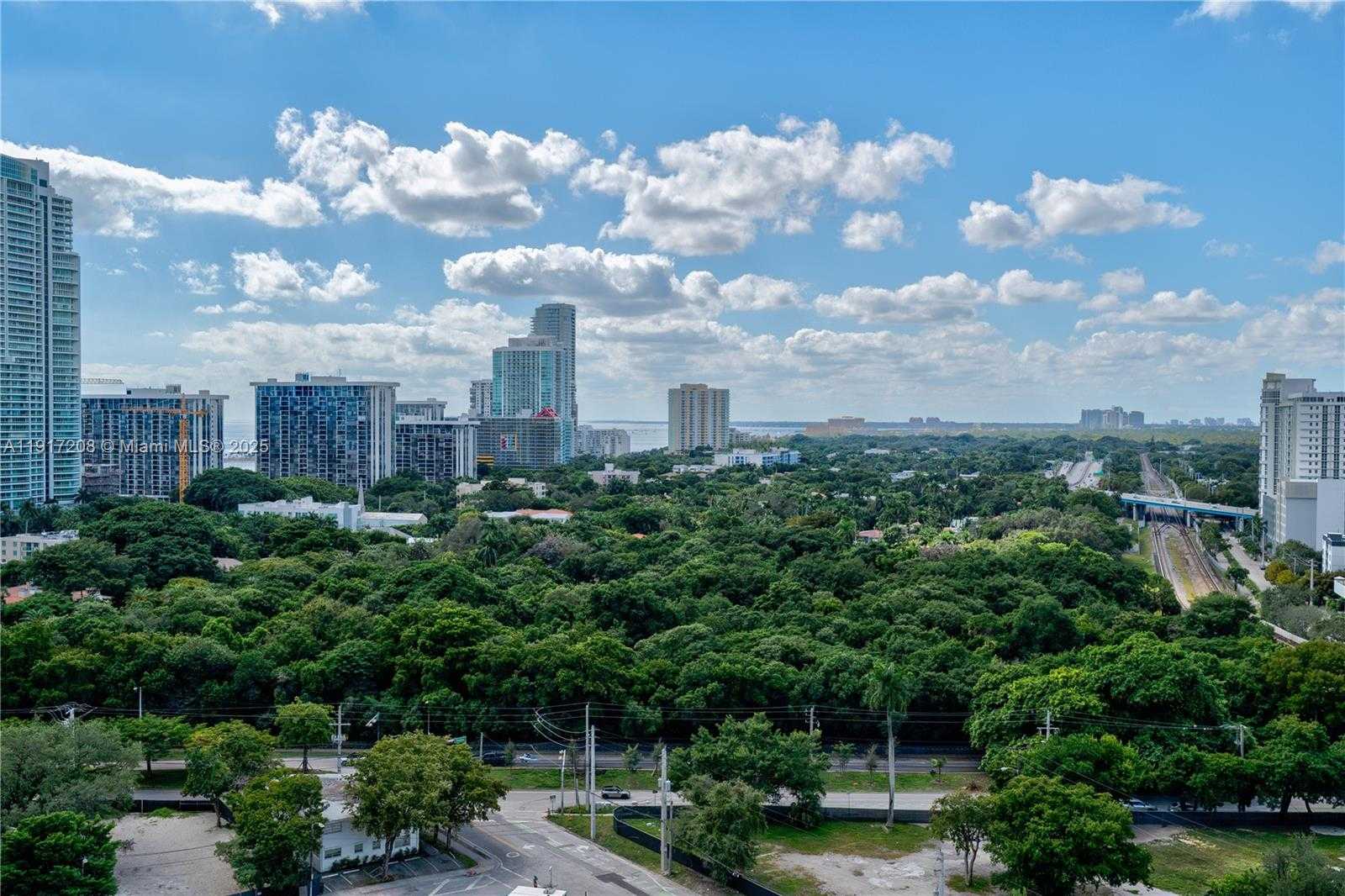 Small Image of 60 SOUTH WEST 13TH ST #1400, Miami Number 14