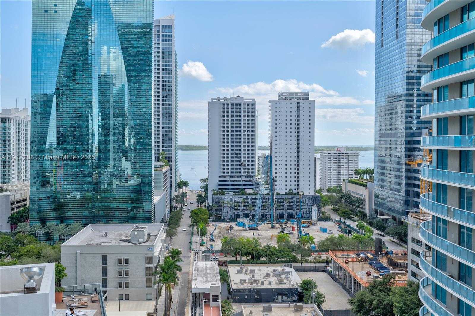 Small Image of 60 SOUTH WEST 13TH ST #1400, Miami Number 19