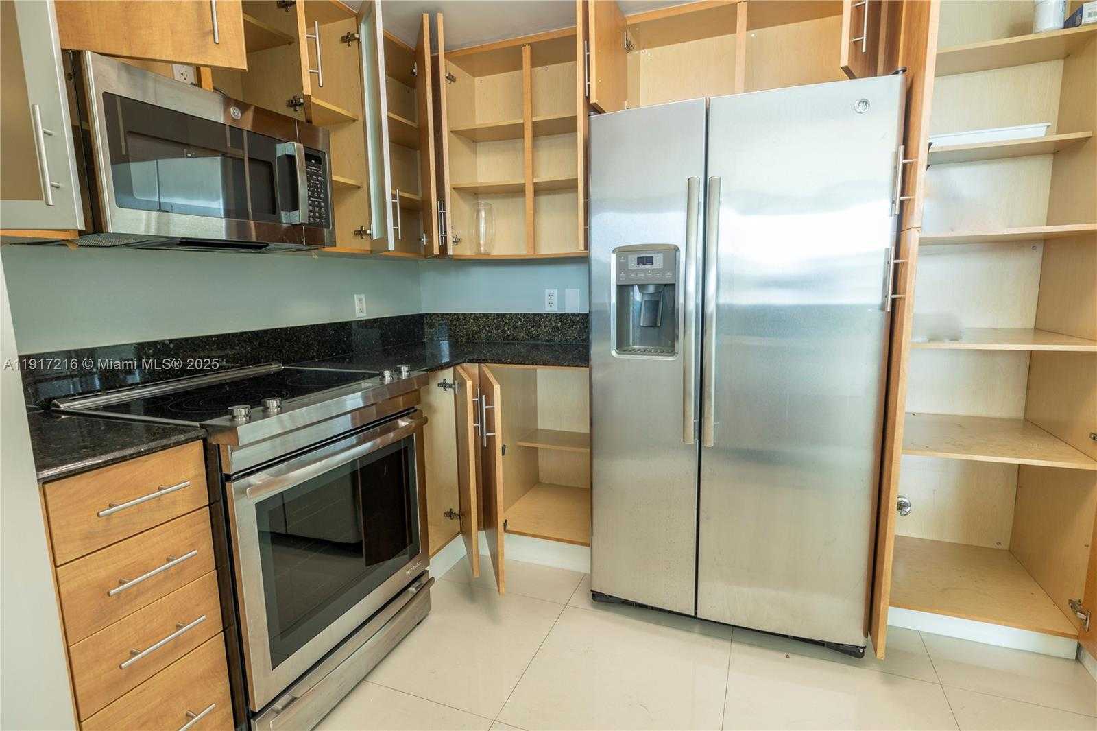 Small Image of 7900 HARBOR ISLAND DR #920, North Bay Village Number 8