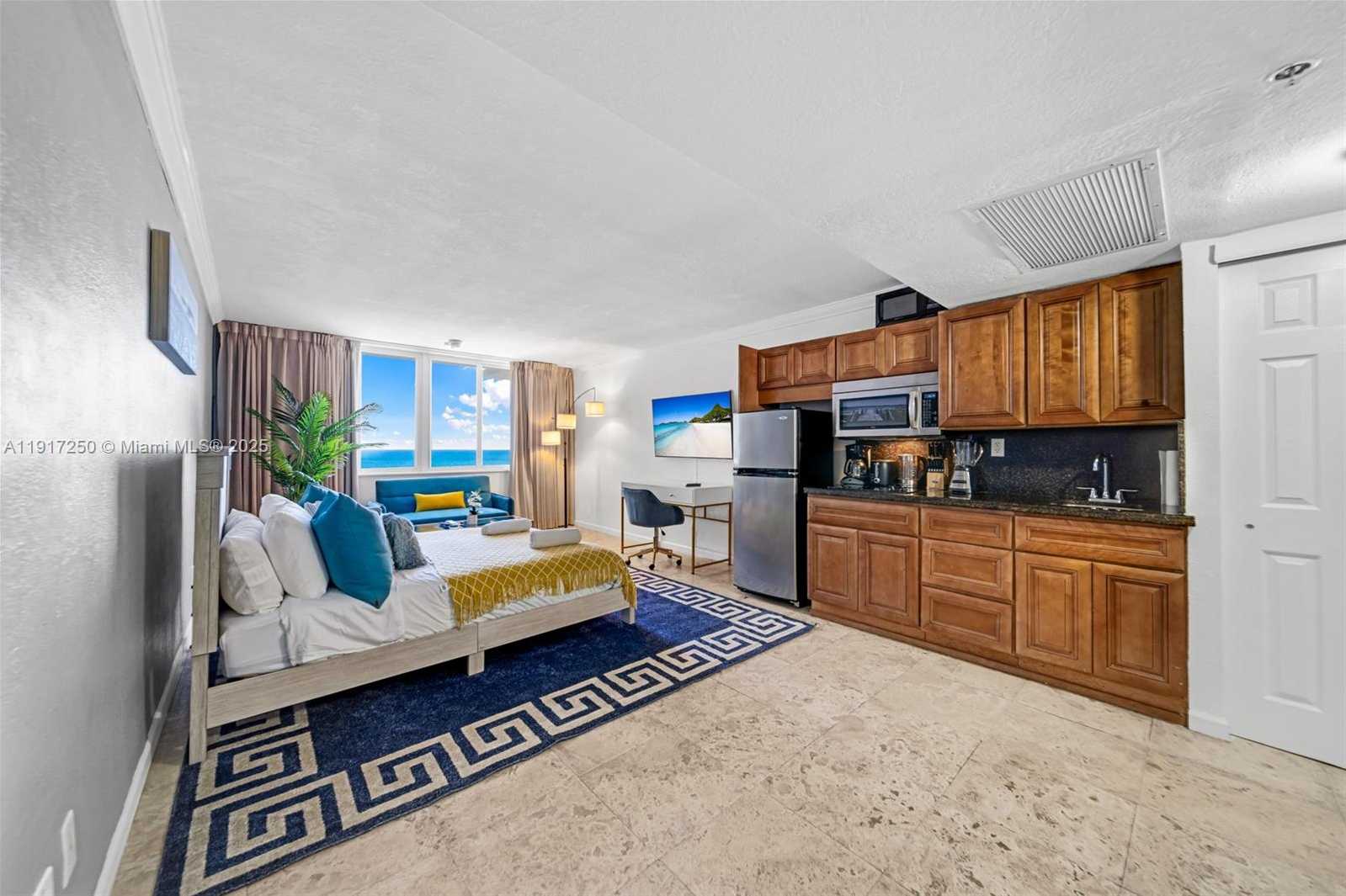 Small Image of 19201 COLLINS AVE #949, Sunny Isles Beach Number 2