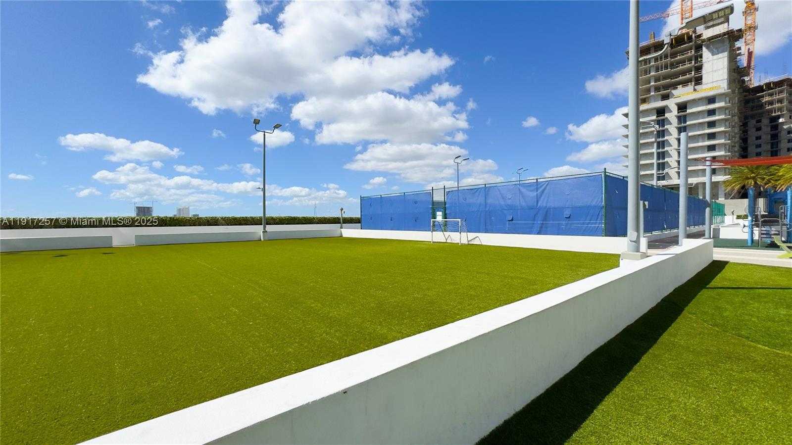 Small Image of 16385 BISCAYNE BLVD #405, North Miami Beach Number 29