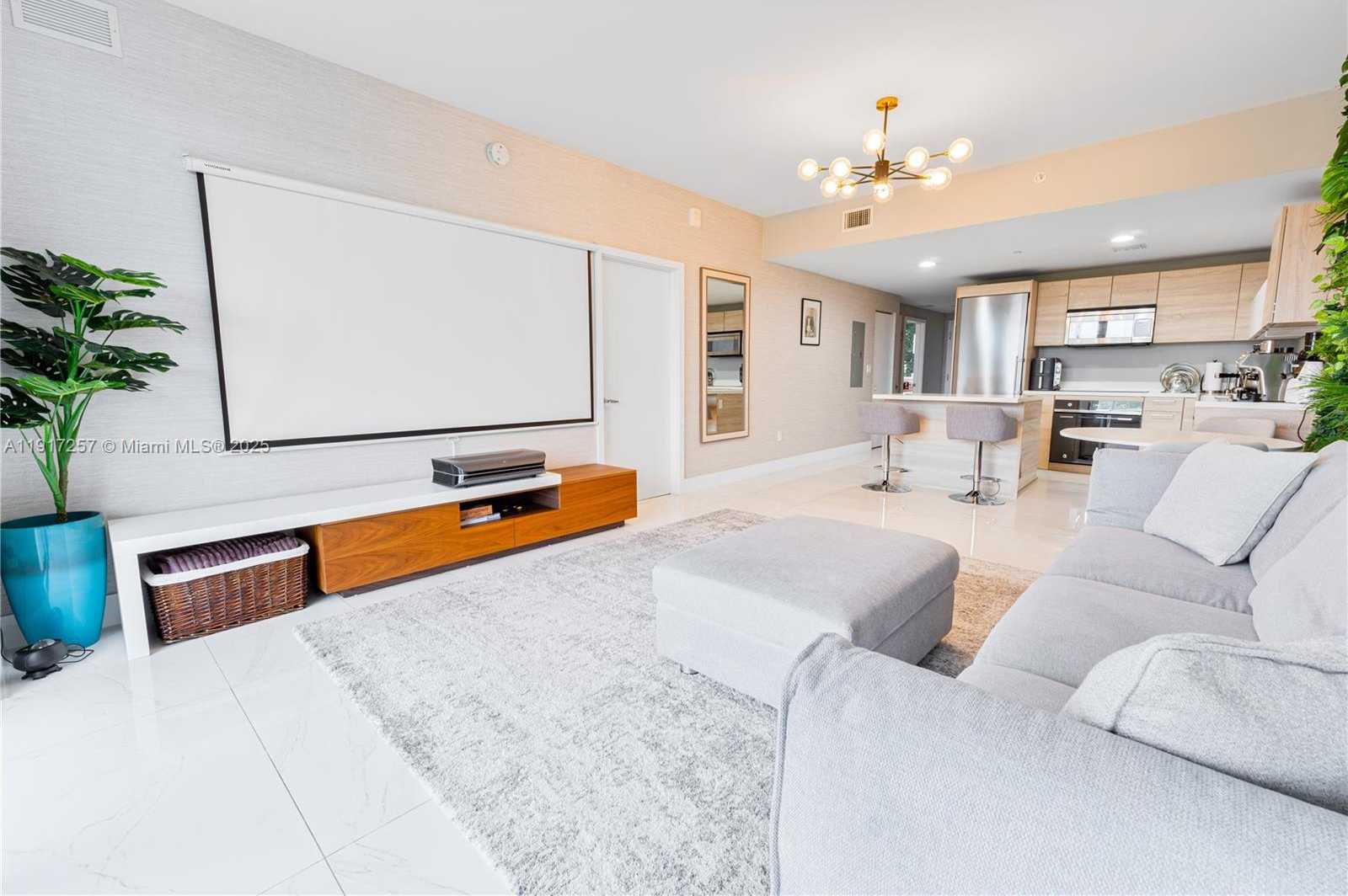 Small Image of 16385 BISCAYNE BLVD #405, North Miami Beach Number 6