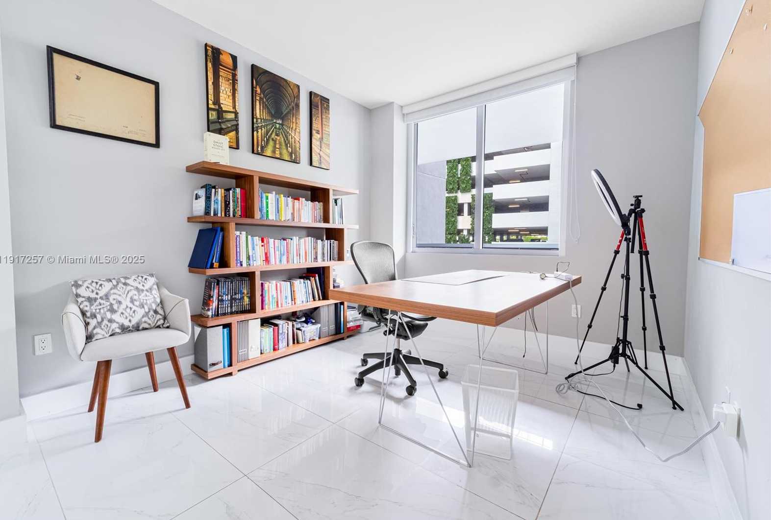 Small Image of 16385 BISCAYNE BLVD #405, North Miami Beach Number 8