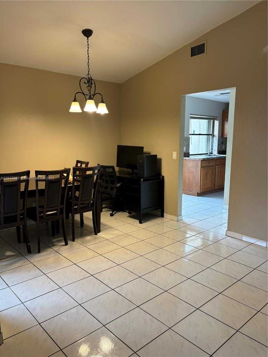 Small Image of 6547 NORTH WEST 170TH TER, Hialeah Number 6