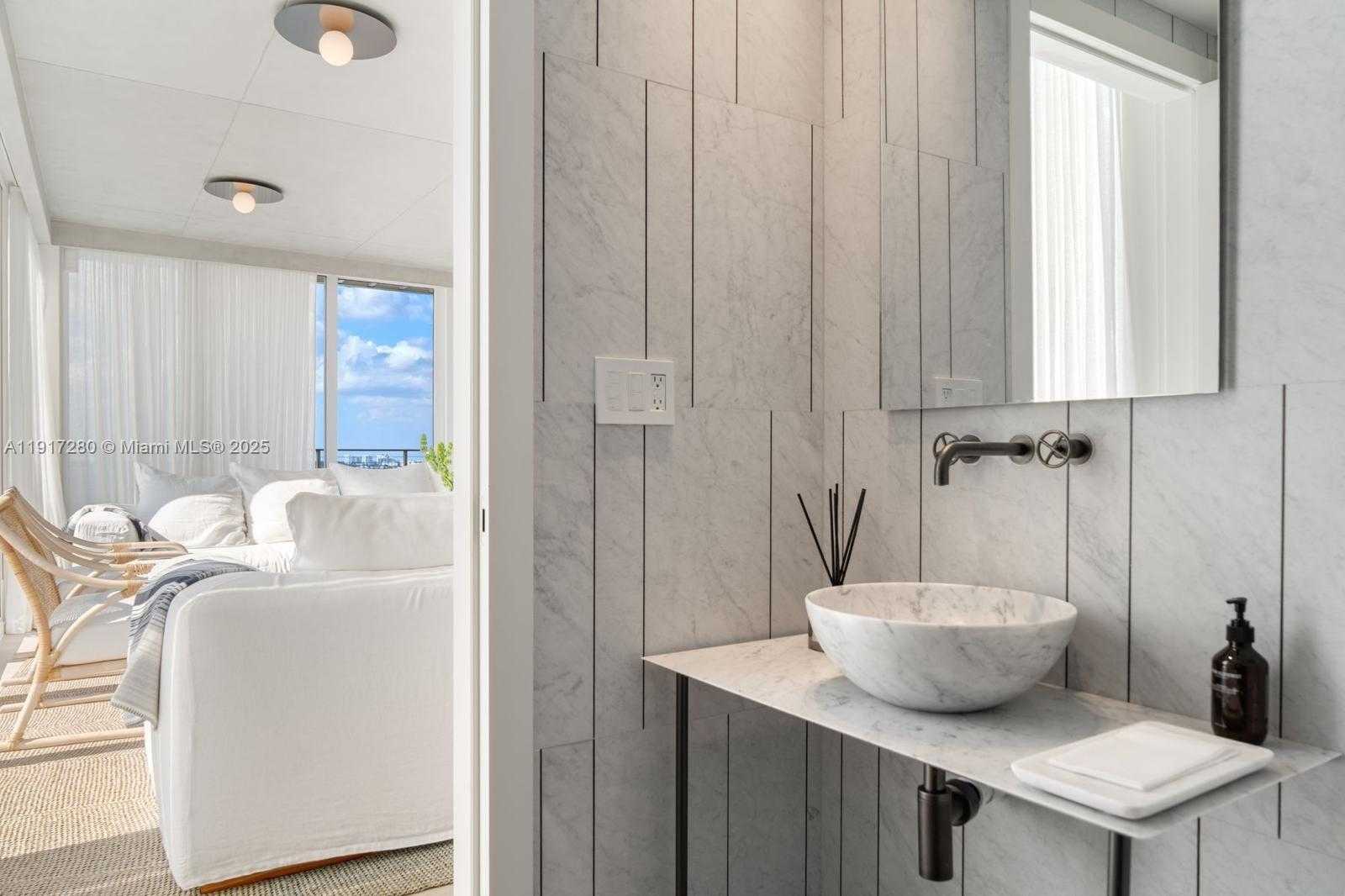 Small Image of 4701 NORTH MERIDIAN AVE #UPH21, Miami Beach Number 31