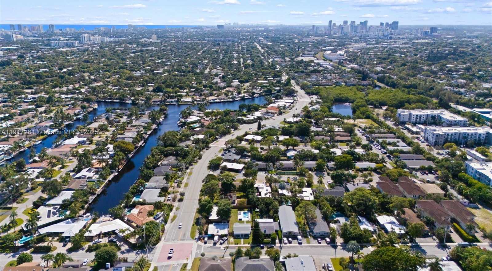 Small Image of 1464 NORTH EAST 24TH ST, Wilton Manors Number 22