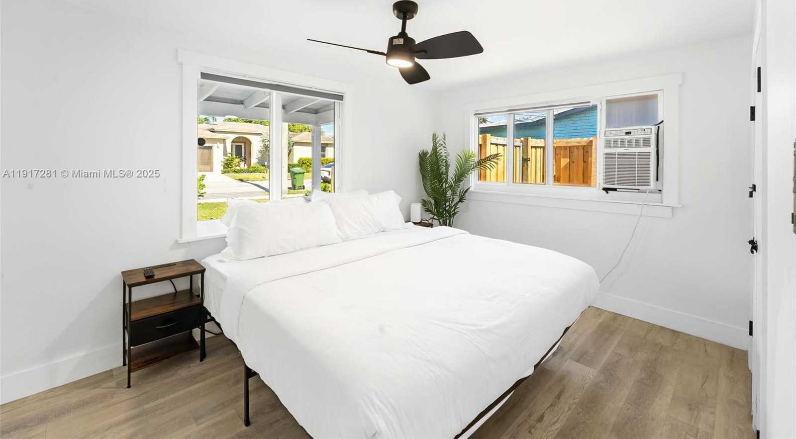 Small Image of 1464 NORTH EAST 24TH ST, Wilton Manors Number 9