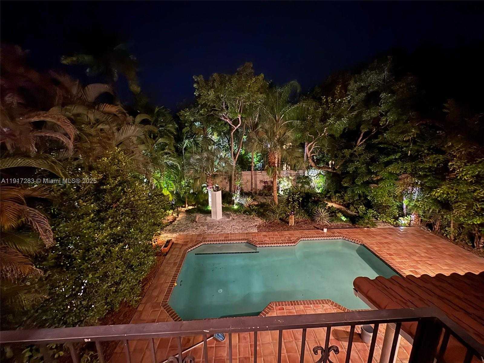 Small Image of 3240 MORRIS LN, Miami Number 29