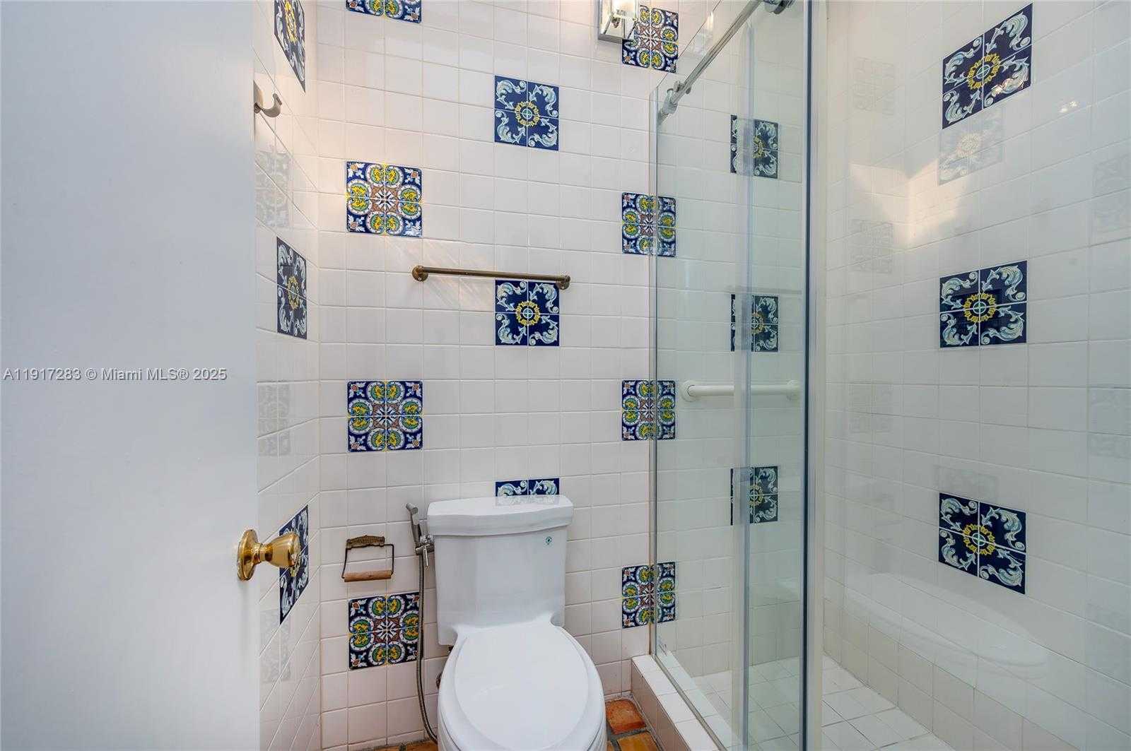 Small Image of 3240 MORRIS LN, Miami Number 39