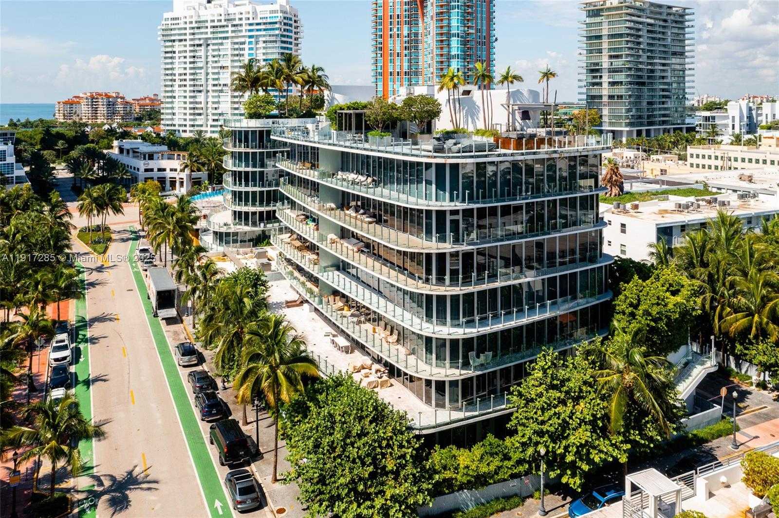 Small Image of 1 COLLINS AVE #207, Miami Beach Number 35