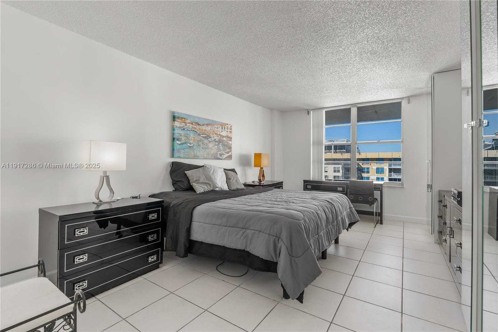 Small Image of 230 174TH ST #2410, Sunny Isles Beach Number 25