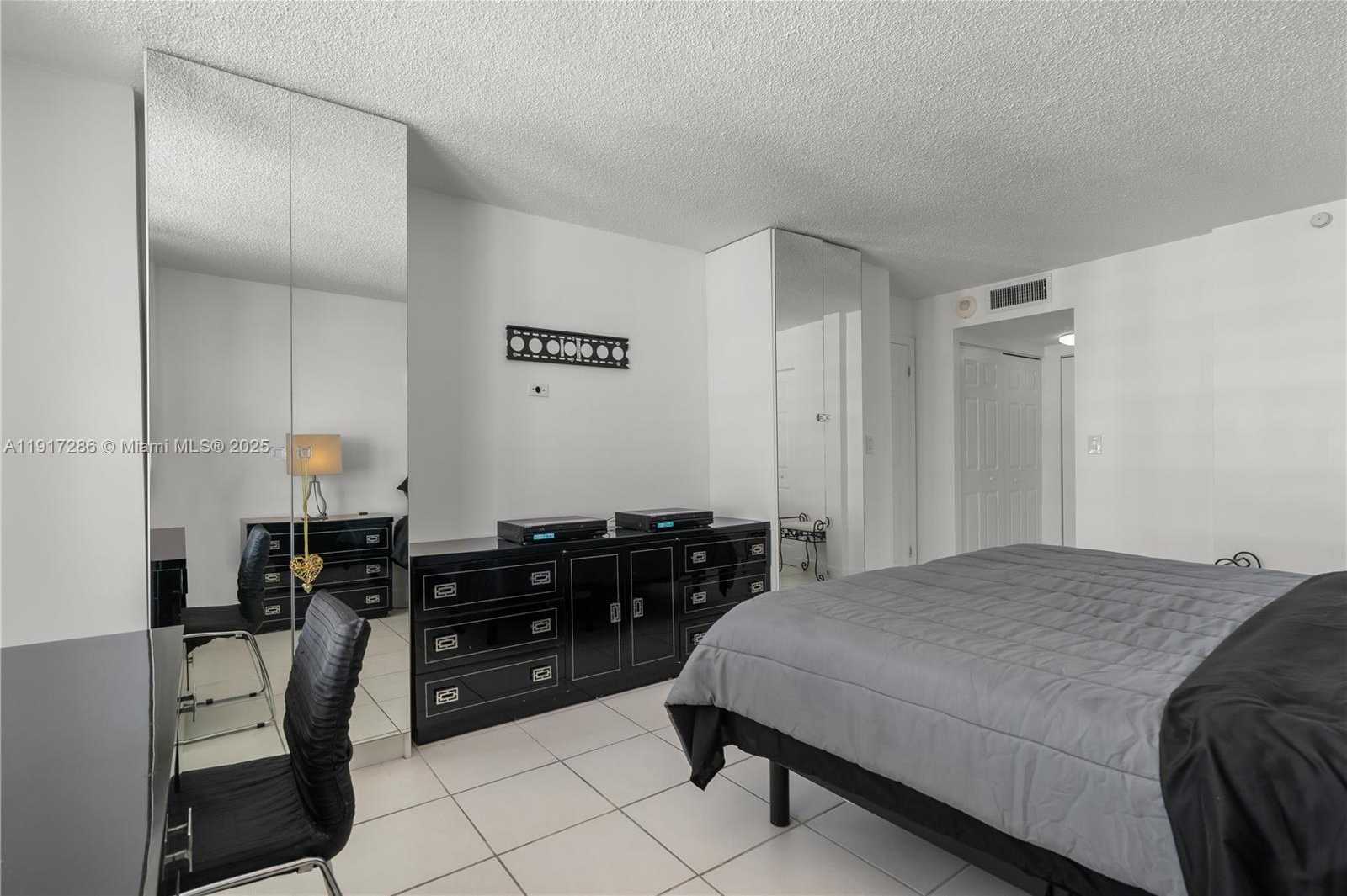 Small Image of 230 174TH ST #2410, Sunny Isles Beach Number 26