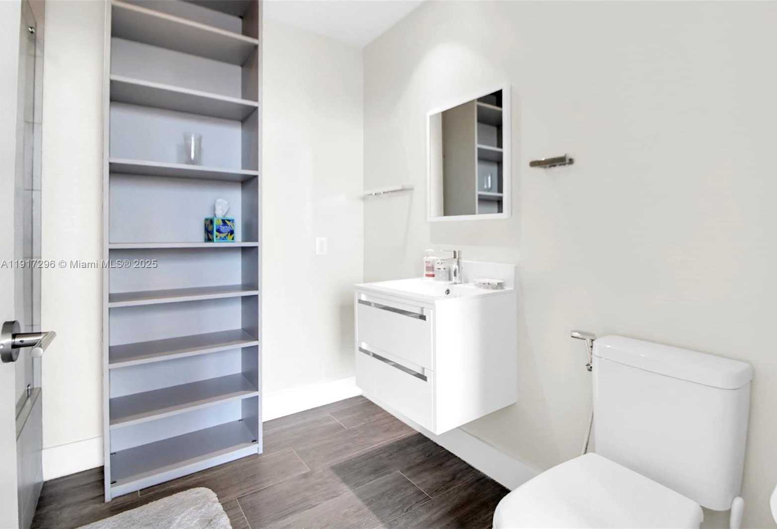 Small Image of 2900 NORTH EAST 7TH AVE #1807, Miami Number 24