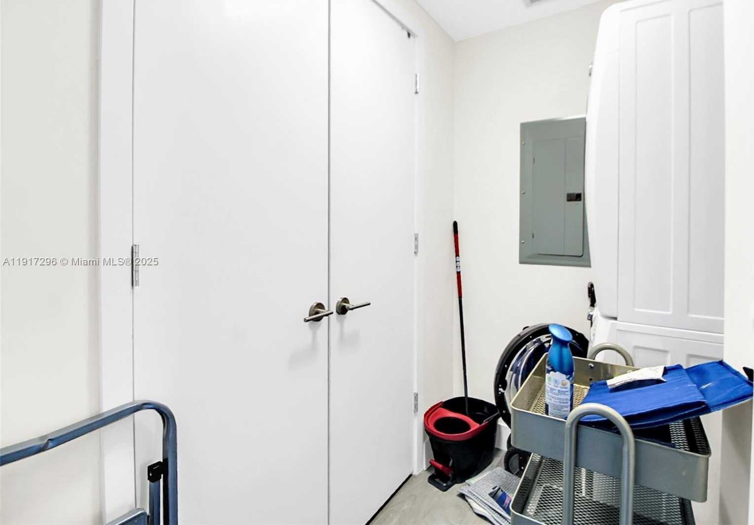 Small Image of 2900 NORTH EAST 7TH AVE #1807, Miami Number 36