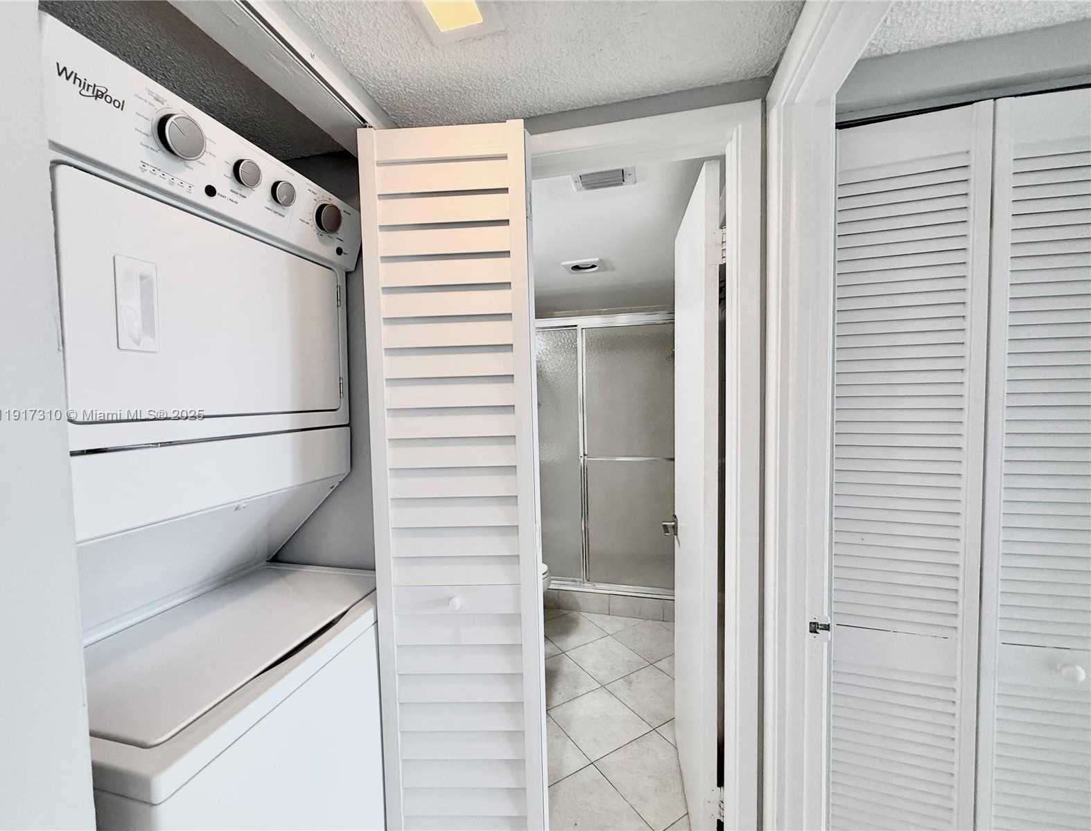 Small Image of 20505 EAST COUNTRY CLUB DR #336, Aventura Number 27