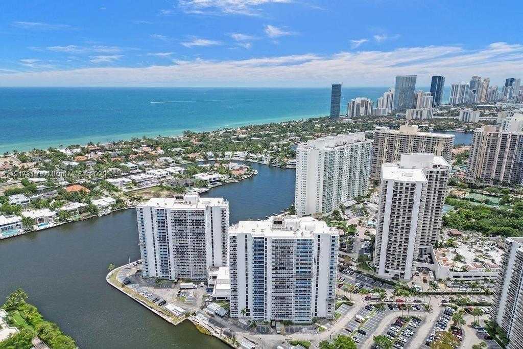 Small Image of 20505 EAST COUNTRY CLUB DR #336, Aventura Number 34