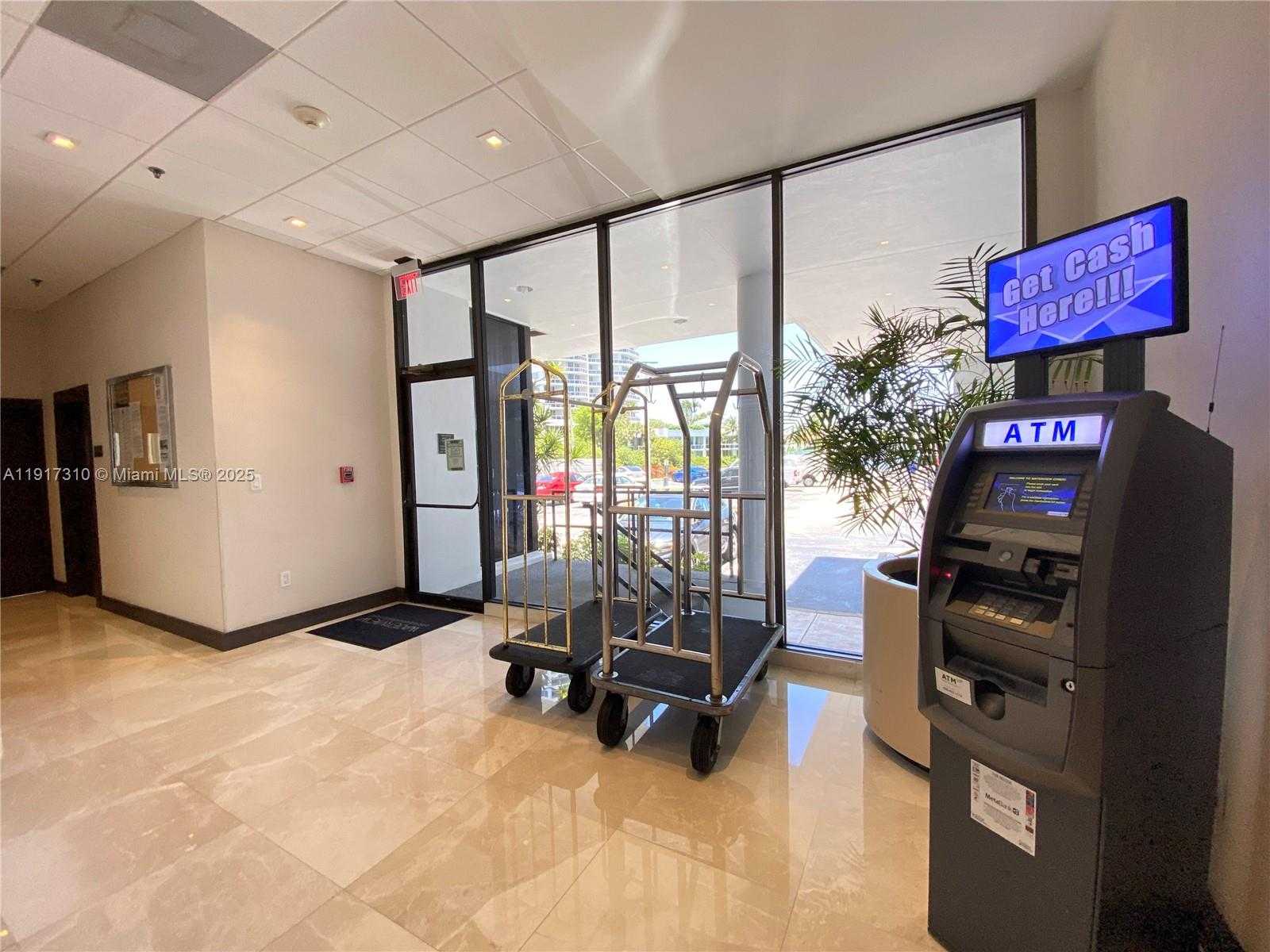 Small Image of 20505 EAST COUNTRY CLUB DR #336, Aventura Number 39