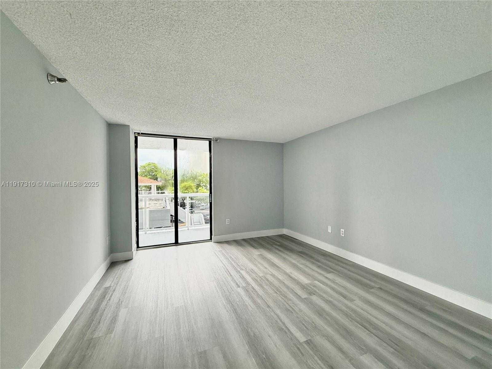 Small Image of 20505 EAST COUNTRY CLUB DR #336, Aventura Number 8