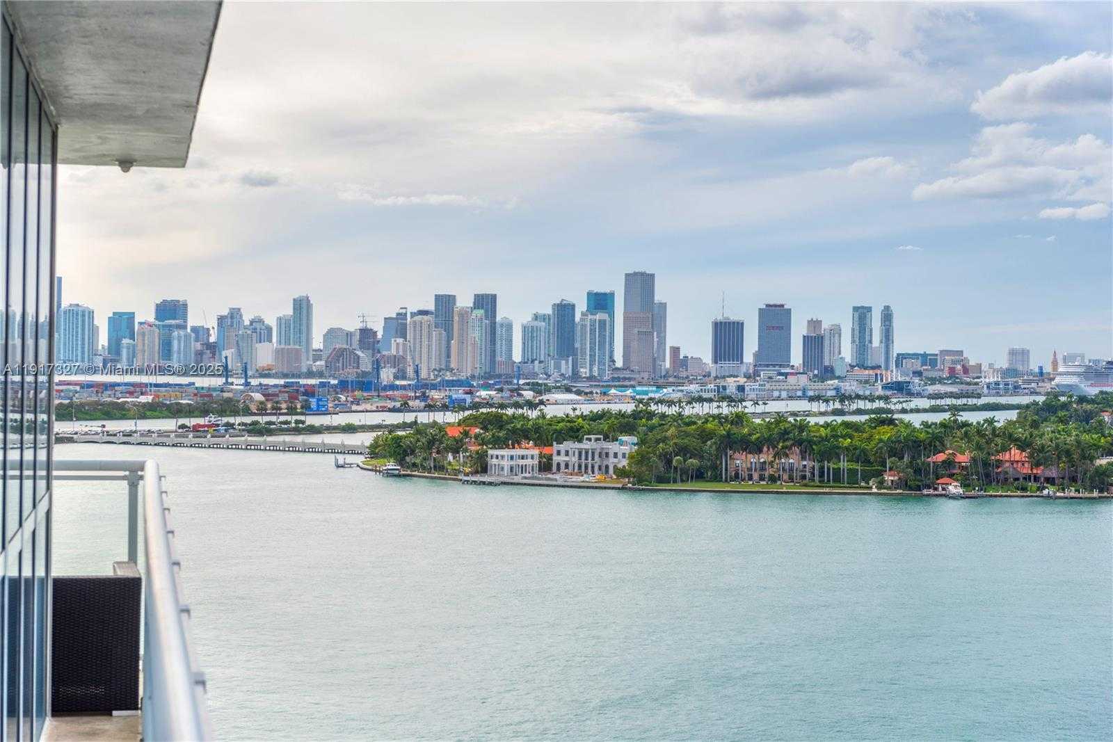 Small Image of 520 WEST AVE #1405, Miami Beach Number 18