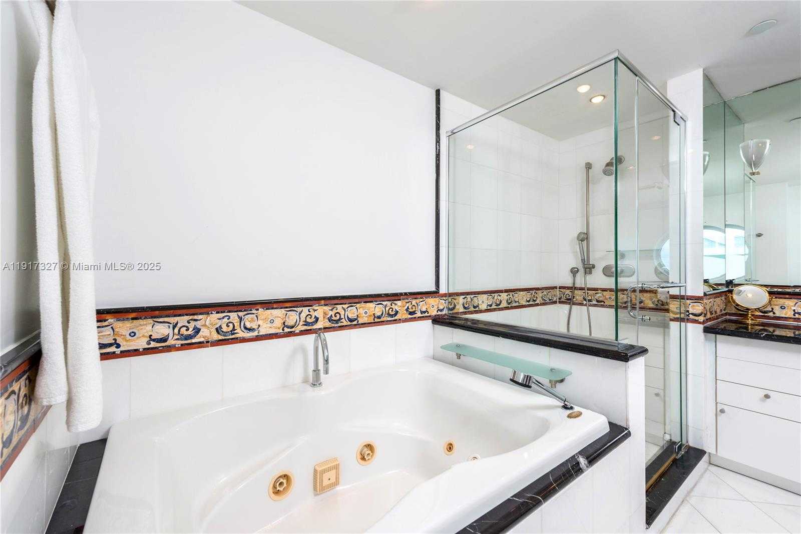 Small Image of 520 WEST AVE #1405, Miami Beach Number 8