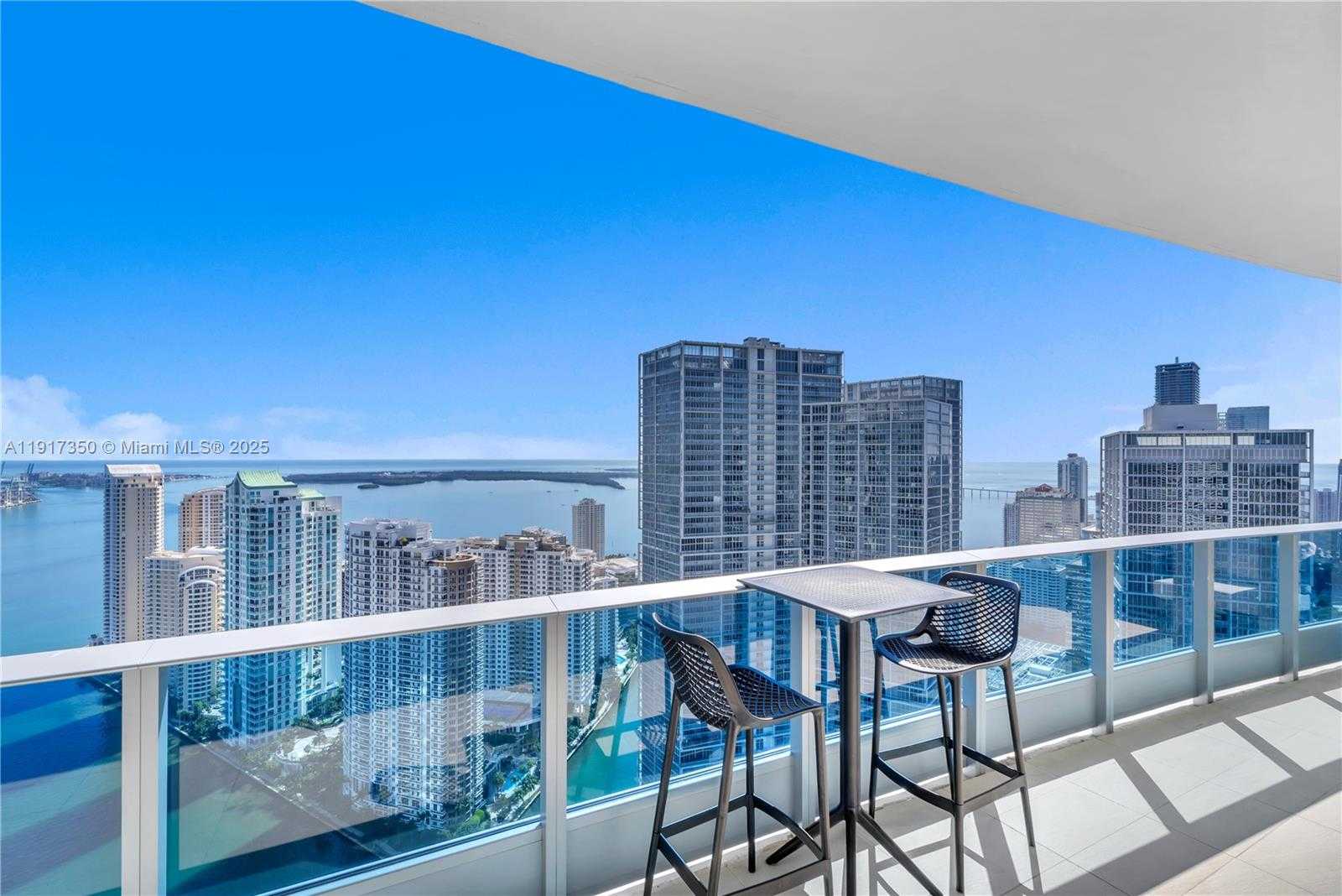 Small Image of 200 BISCAYNE BOULEVARD WAY #5103, Miami Number 21