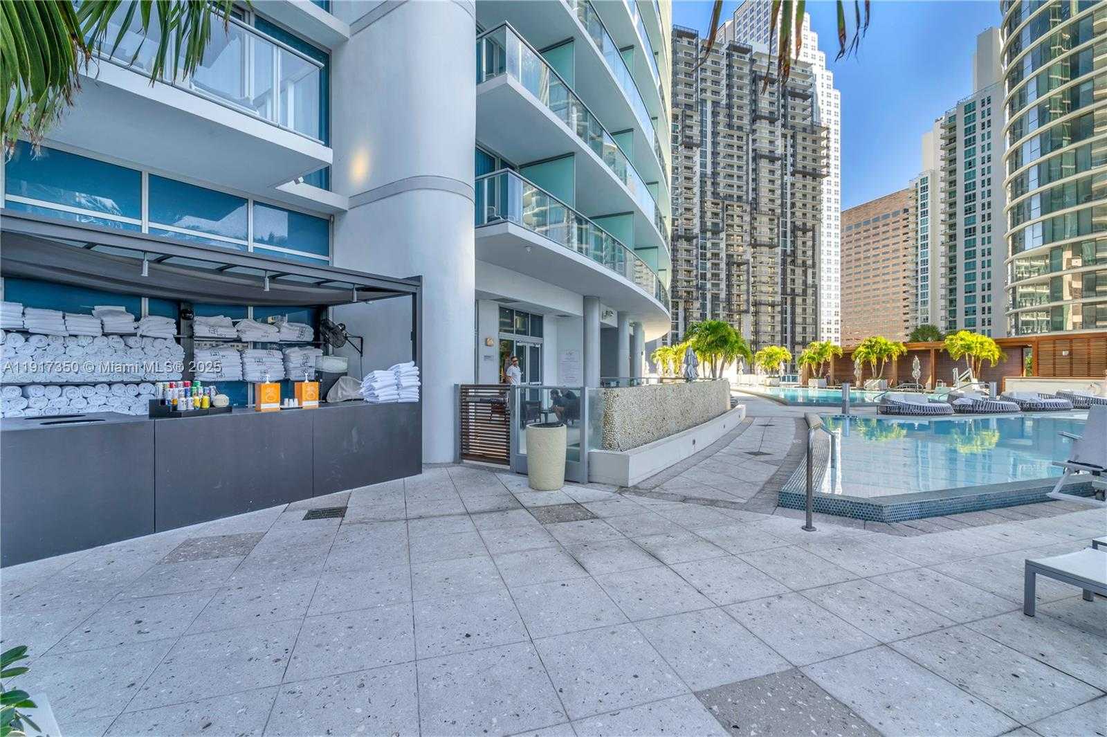 Small Image of 200 BISCAYNE BOULEVARD WAY #5103, Miami Number 29