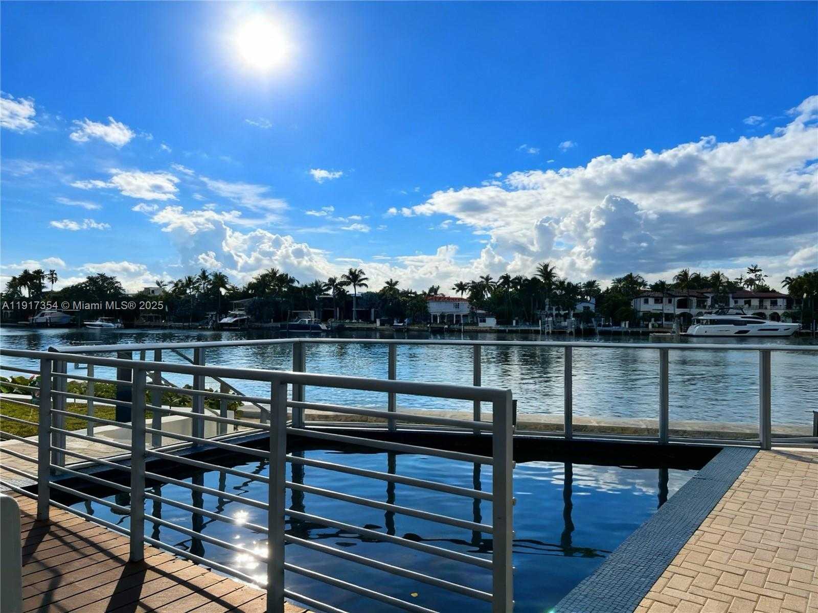 Small Image of 6620 INDIAN CREEK DR #617, Miami Beach Number 35