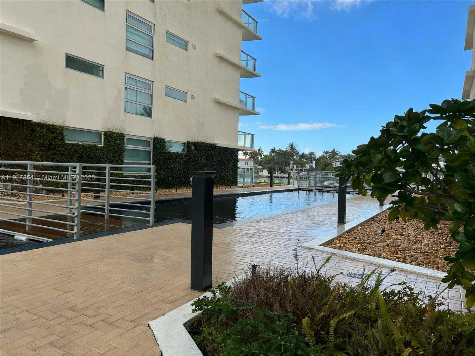 Small Image of 6620 INDIAN CREEK DR #617, Miami Beach Number 38