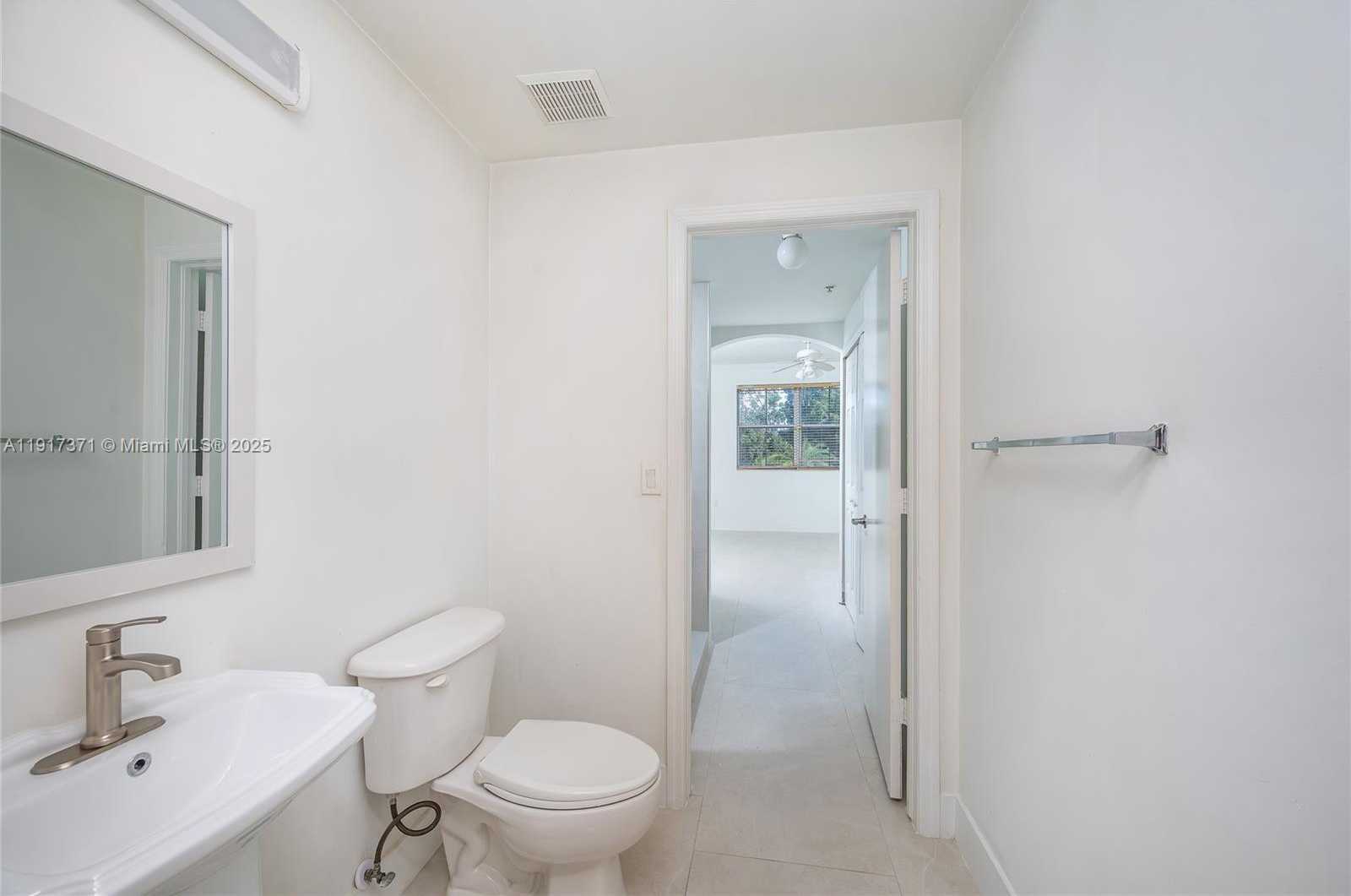 Small Image of 6320 NORTH WEST 114TH AVE #1227, Doral Number 17