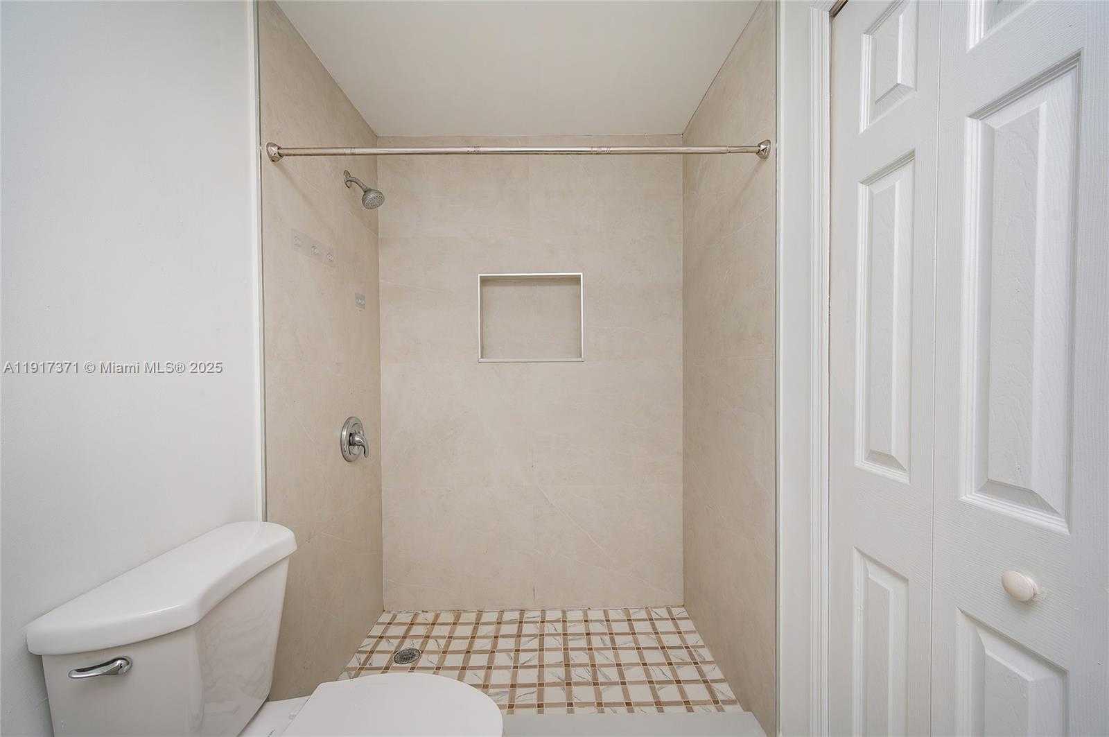 Small Image of 6320 NORTH WEST 114TH AVE #1227, Doral Number 23