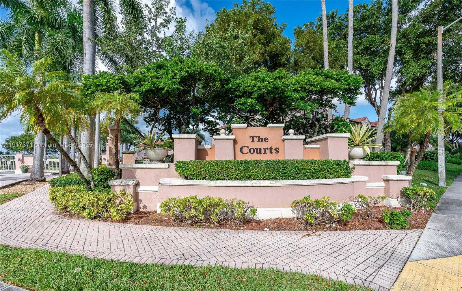 Small Image of 6320 NORTH WEST 114TH AVE #1227, Doral Number 32