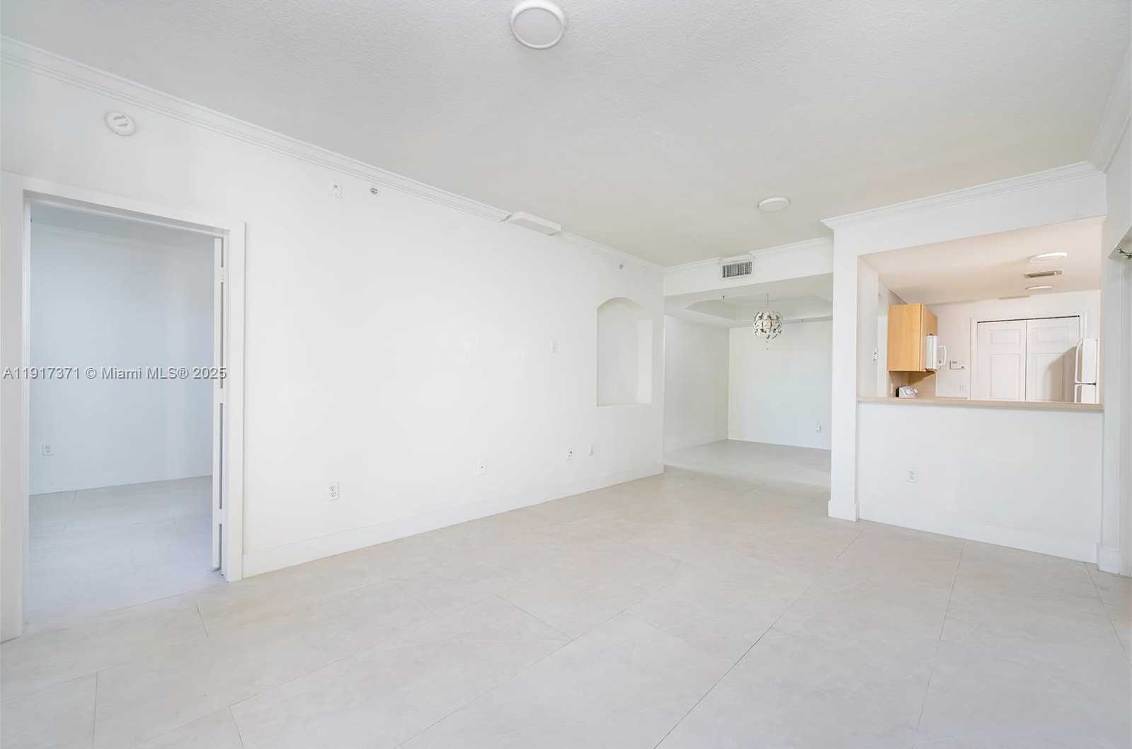 Small Image of 6320 NORTH WEST 114TH AVE #1227, Doral Number 7