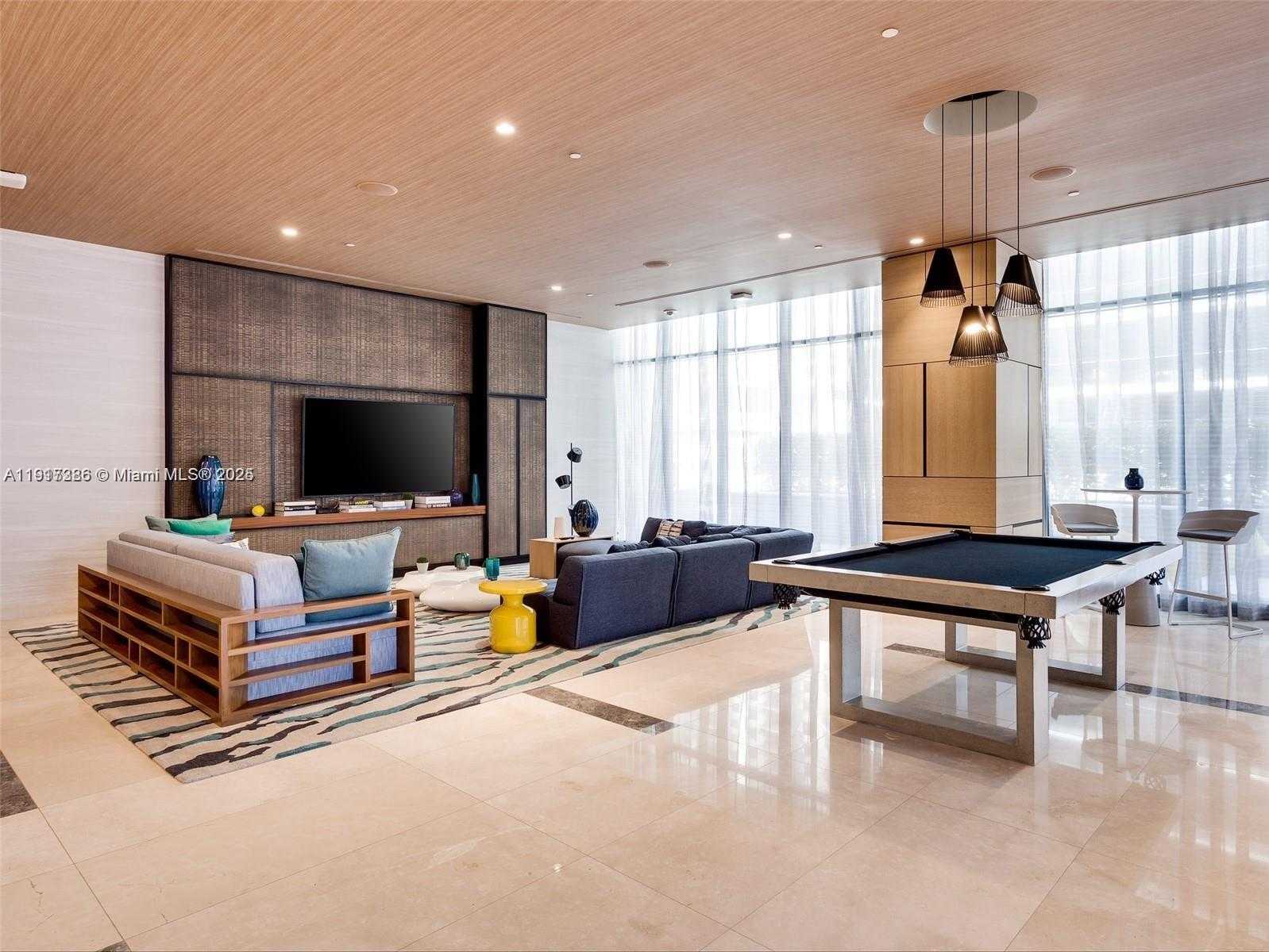 Small Image of 55 SOUTH WEST 9TH ST #2305, Miami Number 12