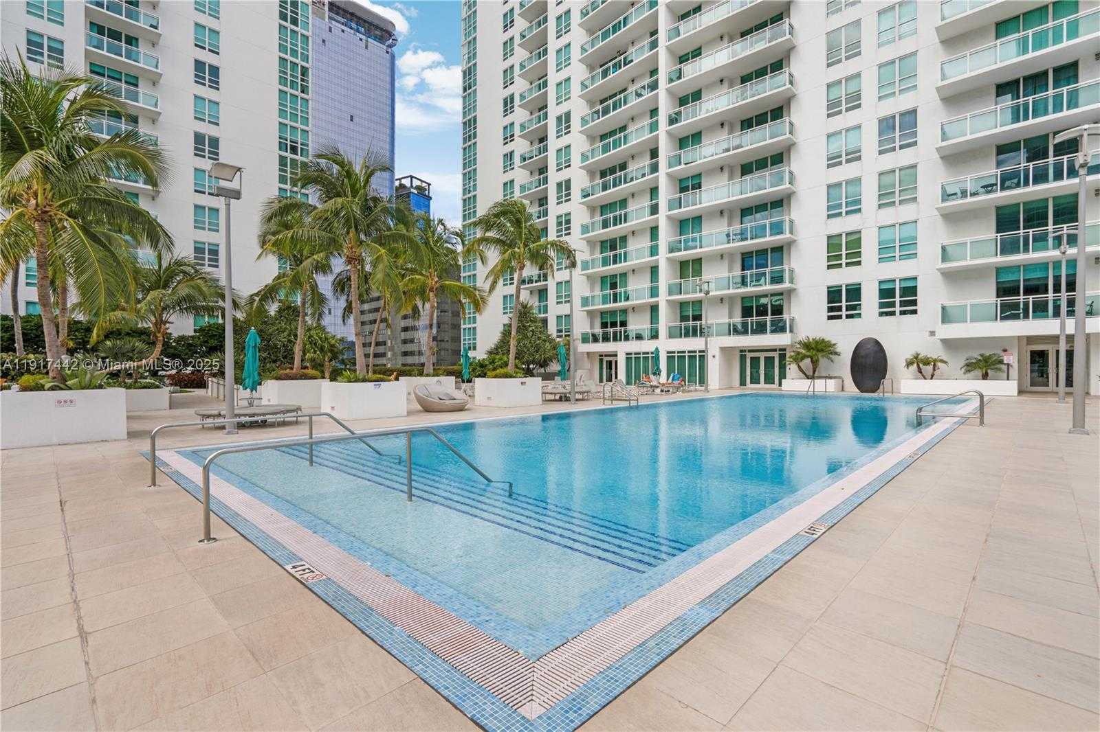 Small Image of 950 BRICKELL BAY DR #3008, Miami Number 33