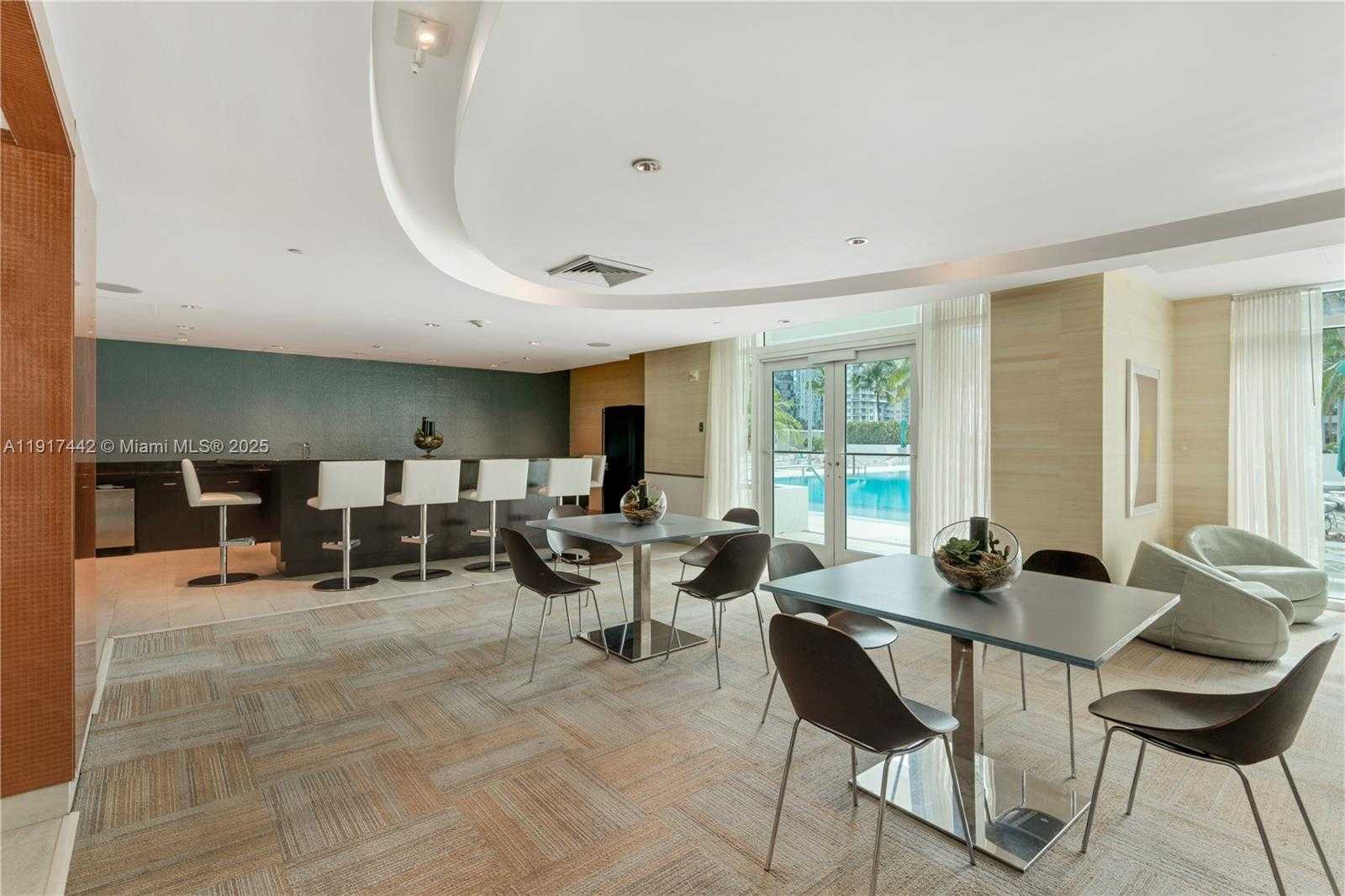 Small Image of 950 BRICKELL BAY DR #3008, Miami Number 37