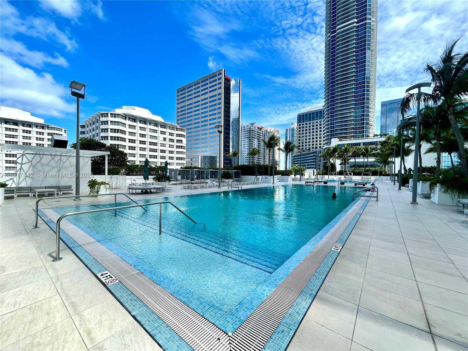 Small Image of 950 BRICKELL BAY DR #3008, Miami Number 49