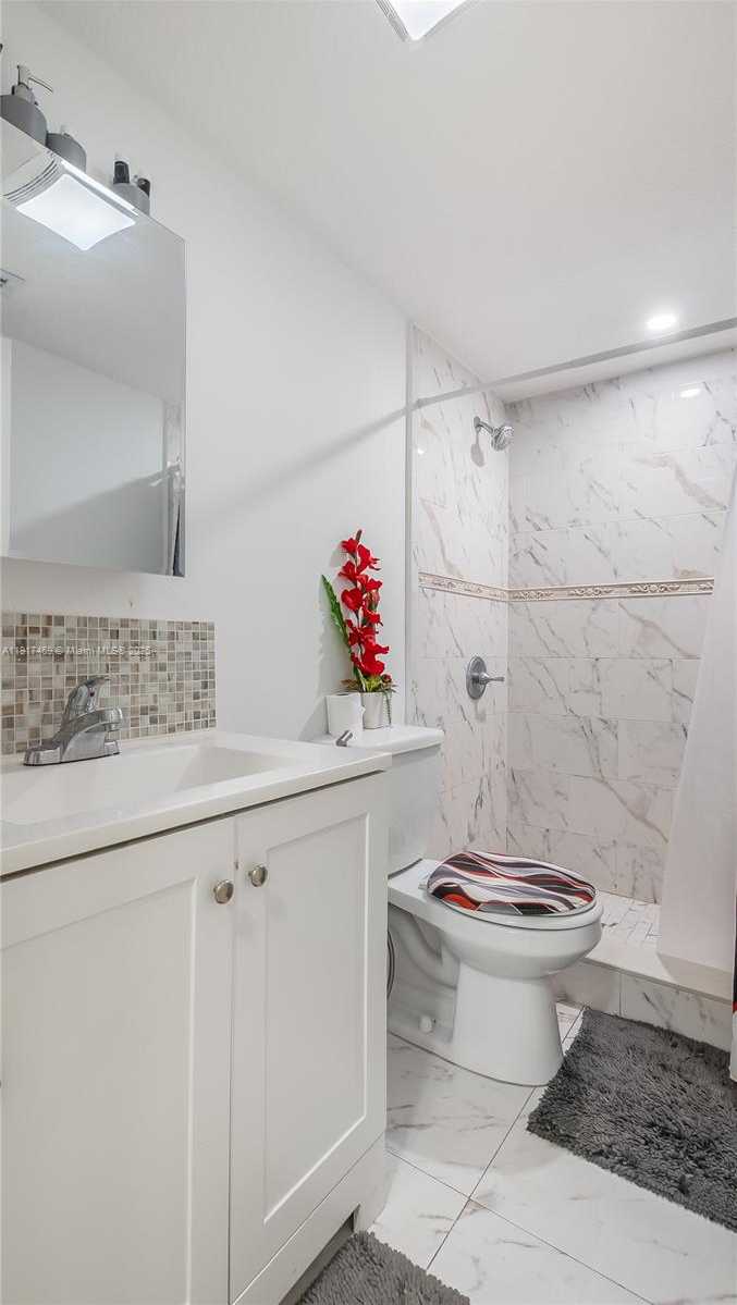 Small Image of 8390 NORTH WEST 103RD ST #102H, Hialeah Gardens Number 20