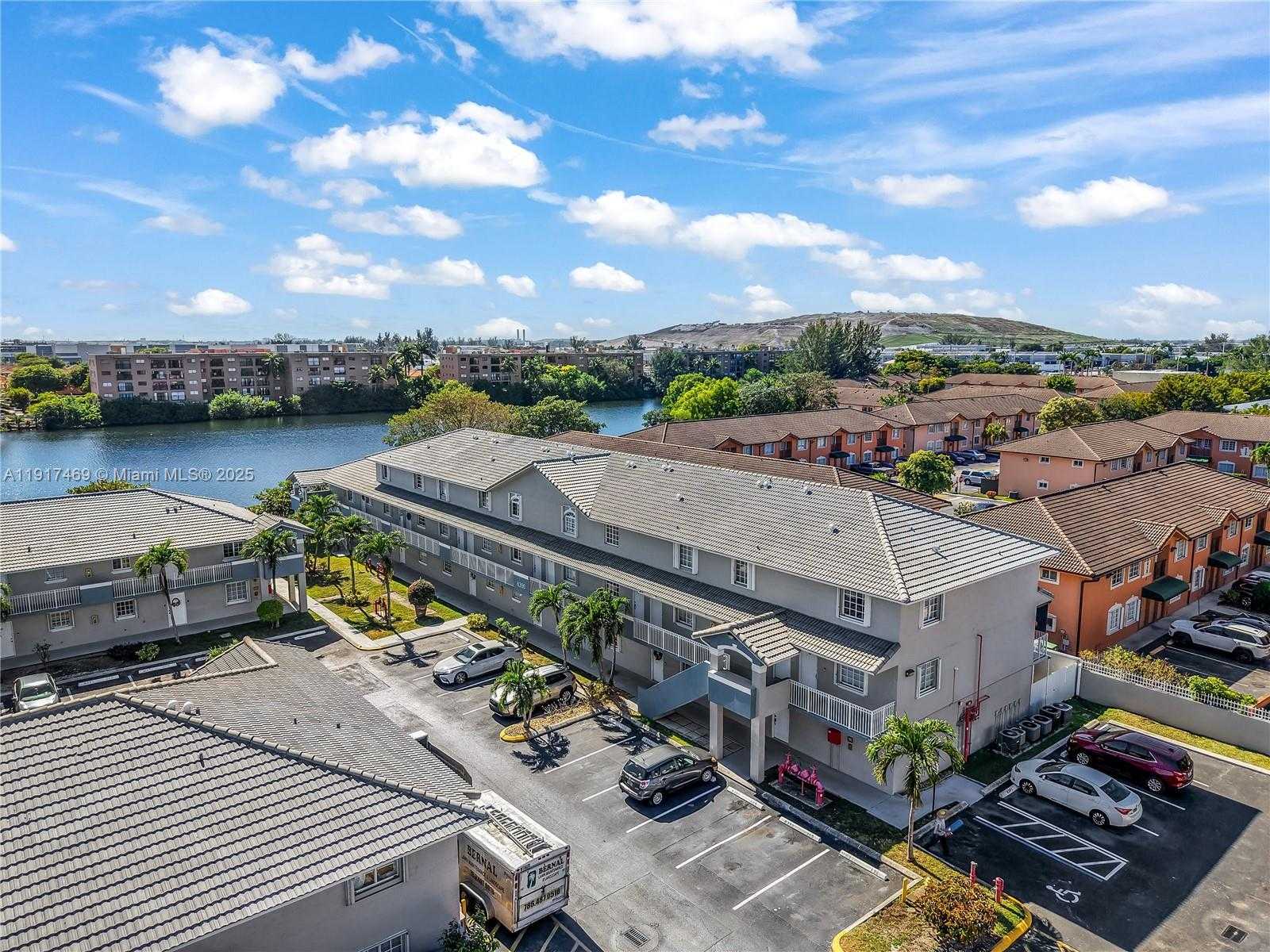 Small Image of 8390 NORTH WEST 103RD ST #102H, Hialeah Gardens Number 27