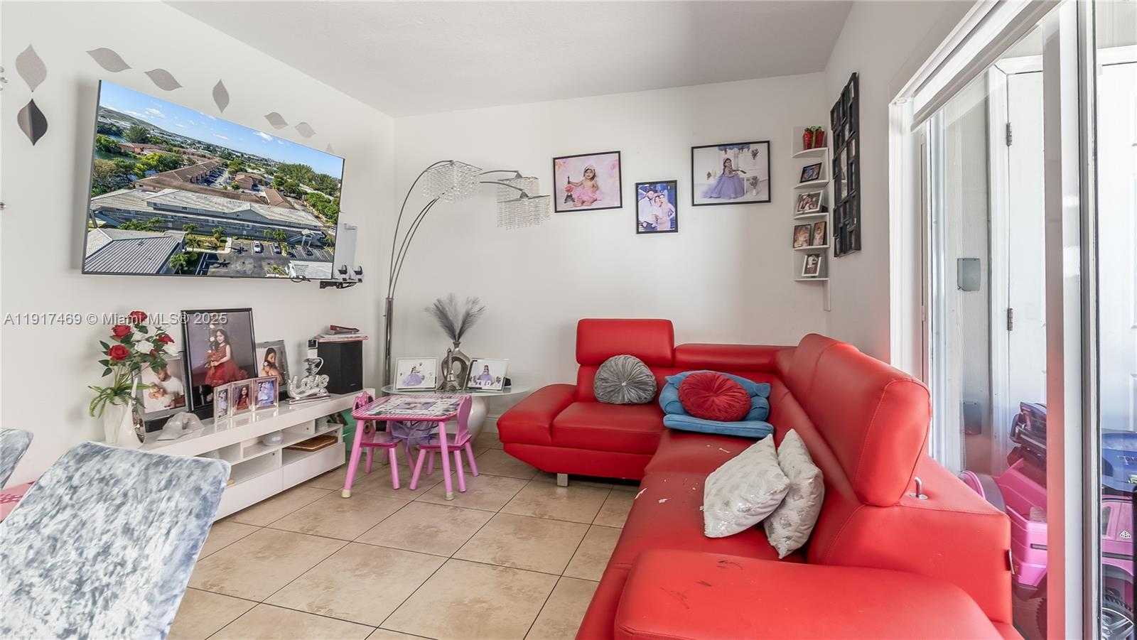 Small Image of 8390 NORTH WEST 103RD ST #102H, Hialeah Gardens Number 5