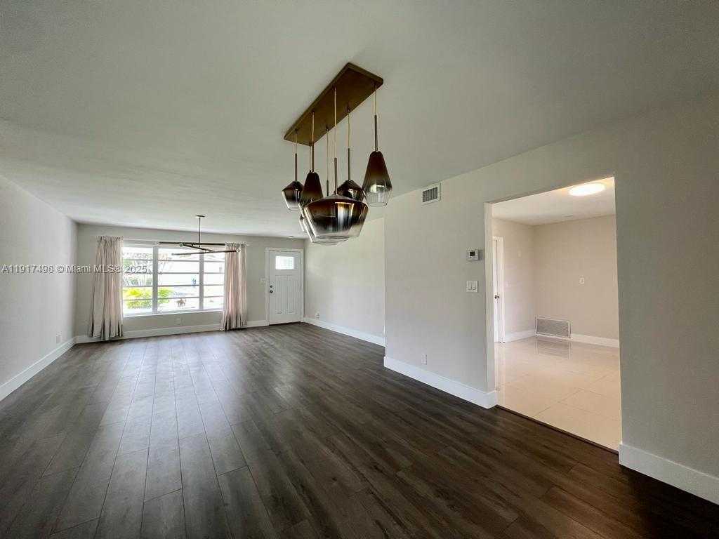 Small Image of 1931 NORTH EAST 55TH CT, Fort Lauderdale Number 14