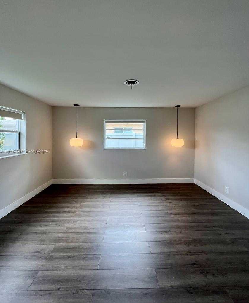 Small Image of 1931 NORTH EAST 55TH CT, Fort Lauderdale Number 19